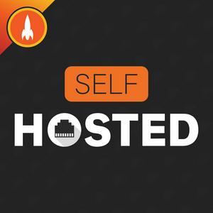 Słuchaj Self-Hosted w aplikacji